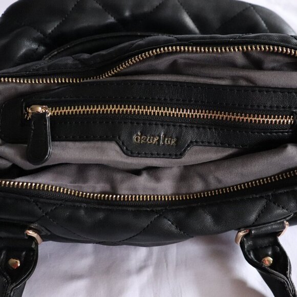 Deux Lux Women's Black Quilted Casual Zipper Lined Hand Cross Body Pocket Bag - Picture 14 of 16